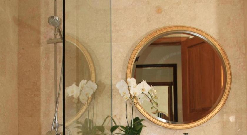 فندق آمي سيبو Cepu المظهر الخارجي الصورة
